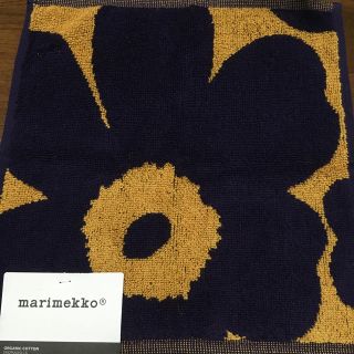 マリメッコ(marimekko)の【新品】marimekko タオルハンカチ ネイビー×イエロー(ハンカチ)