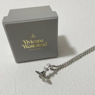 ヴィヴィアンウエストウッド(Vivienne Westwood)のvivienne westwood tiny orb タイニーオーブ(ネックレス)