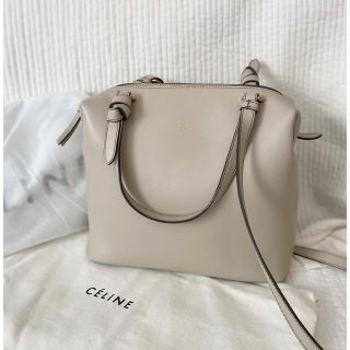 セリーヌ(celine)の【極美品】セリーヌ ソフトキューブ(ショルダーバッグ)