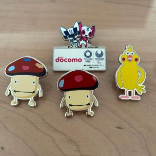 エヌティティドコモ(NTTdocomo)のピンバッジ　ドコモ/オリンピック(バッジ/ピンバッジ)