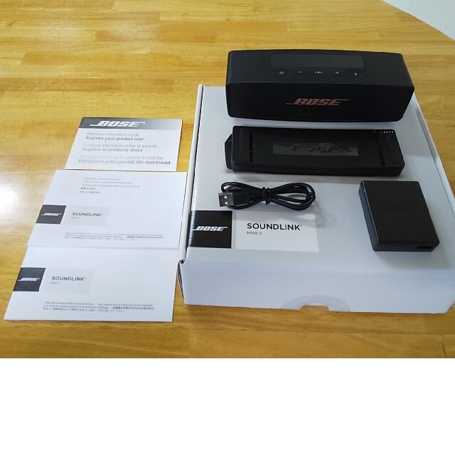 BOSE Sound Link Mini Bluetooth Speaker2