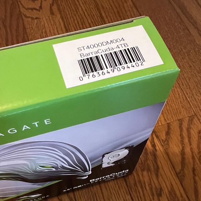 バーゲンで 新品 SEAGATE BarraCuda 4TB ST4000DM004 x2台