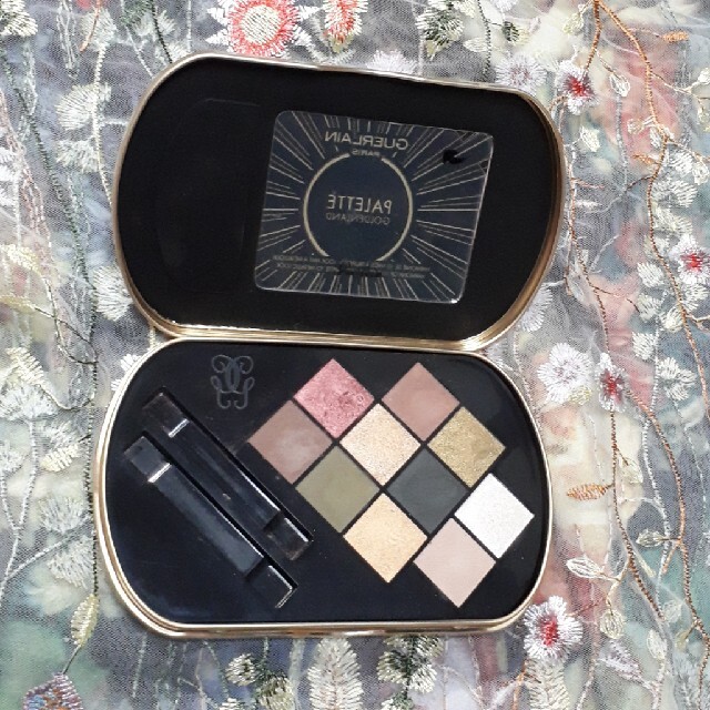 GUERLAIN - ゲラン 限定 パレット ゴールデンランド アイシャドウ ...