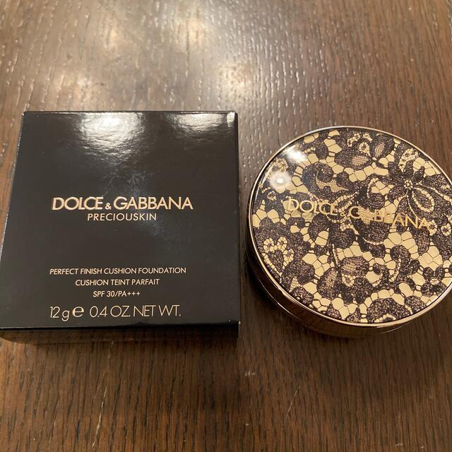 DOLCE&GABBANA(ドルチェアンドガッバーナ)のドルチェ&ガッバーナ　プレシャスキン　クッションファンデーション 210 コスメ/美容のベースメイク/化粧品(ファンデーション)の商品写真