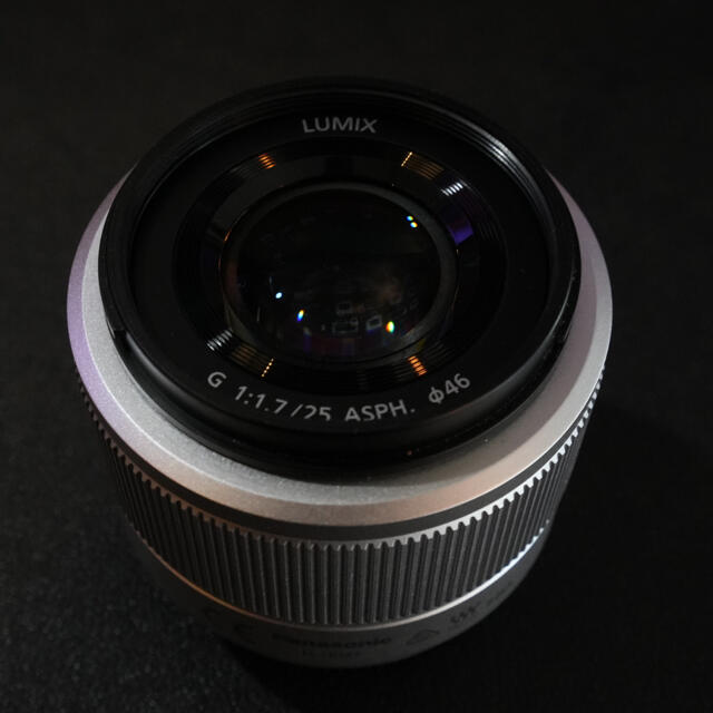 Panasonic(パナソニック)のLUMIX G 25mm / F1.7 ASPH. スマホ/家電/カメラのカメラ(レンズ(単焦点))の商品写真