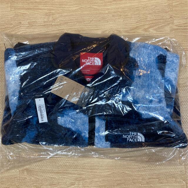 Supreme TNF Bleached Denim Print Fleece