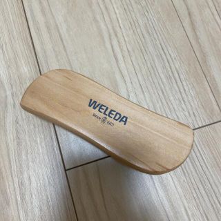 ヴェレダ(WELEDA)のヴェレダ ボディシェイプブラシ(ボディマッサージグッズ)