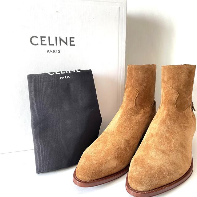 celine(セリーヌ)の未使用　CELINE  ブーツ ブラウン　サイズ43 メンズの靴/シューズ(ブーツ)の商品写真