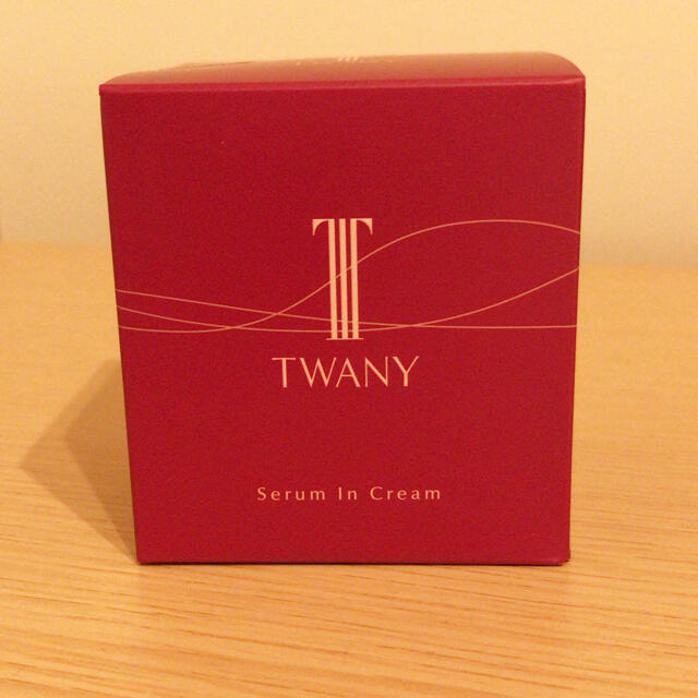 TWANY(トワニー)の新品　トワニー　セラムインクリーム コスメ/美容のスキンケア/基礎化粧品(フェイスクリーム)の商品写真