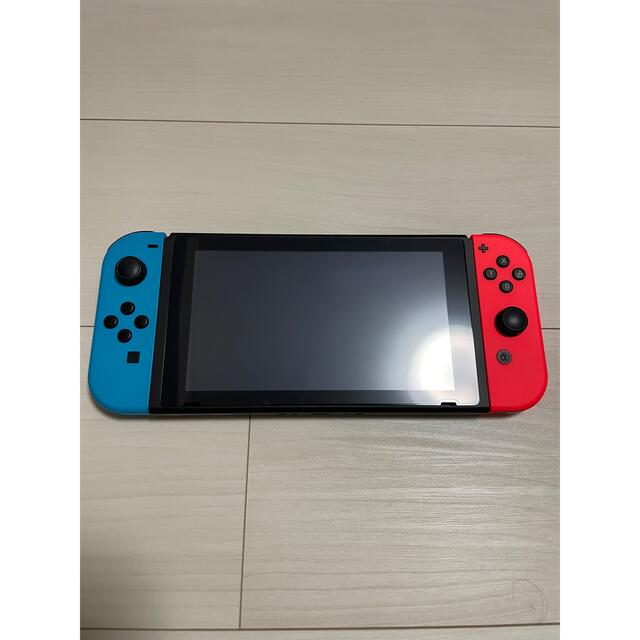 Nintendo Switch(ニンテンドースイッチ)のNintendo Switch 本体 エンタメ/ホビーのゲームソフト/ゲーム機本体(家庭用ゲーム機本体)の商品写真