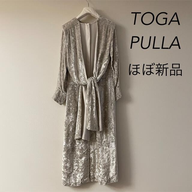 TOGA(トーガ)の大幅値下げ★ほぼ新品★TOGA PULLA ベルベット バックデザインワンピース レディースのワンピース(ロングワンピース/マキシワンピース)の商品写真