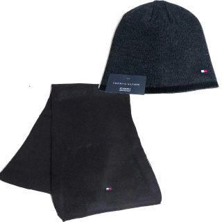 トミーヒルフィガー(TOMMY HILFIGER)のTOMMY HILFIGER リバーシブルビーニーとニットマフラーのセット(ニット帽/ビーニー)