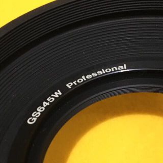 フジフイルム(富士フイルム)のFUJICA GS645W Professional 純正 ラバーレンズフード(フィルムカメラ)