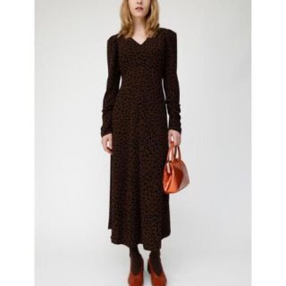 マウジー(moussy)のヒョウ柄ワンピース　ロングスカート  タイトスカート(ロングワンピース/マキシワンピース)