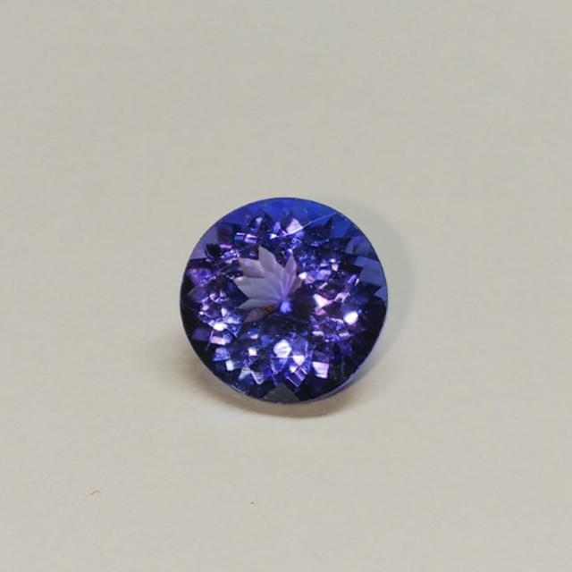 大人女性の タンザナイト 3.2ct ルース60 gokuburger.fr