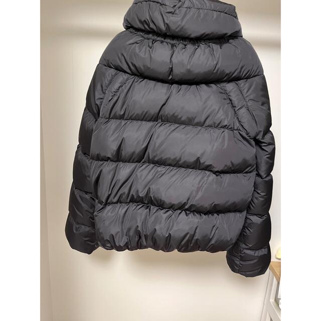 MONCLER(モンクレール)のモンクレール　MOREAUレディース レディースのジャケット/アウター(ダウンジャケット)の商品写真