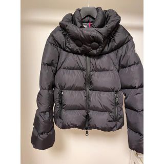 MONCLER - モンクレール MOREAUレディースの通販 by von___