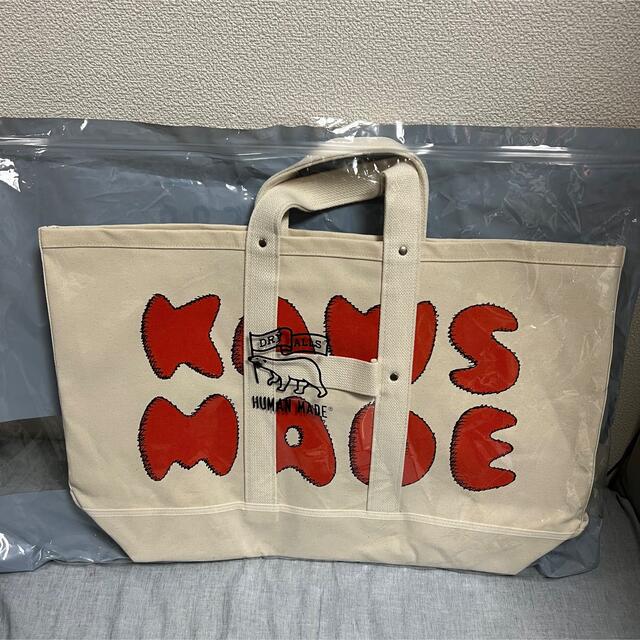 A BATHING APE(アベイシングエイプ)のHUMAN MADE KAWS トートバック　tote bag メンズのバッグ(トートバッグ)の商品写真