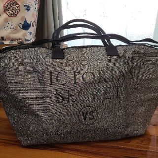 Victoria's Secret(ボストンバッグ)のフリマアイテム一覧 Victoria's Secret(ボストンバッグ)のフリマアイテム一覧