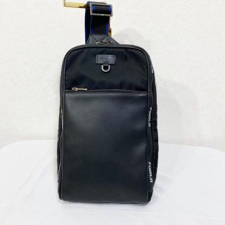 【レア】FURLA マルテ ロゴ ナイロン レザー ボディバッグ メンズ 黒