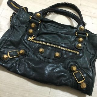 バレンシアガバッグ(BALENCIAGA BAG)の最終値下げ正規品バレンシアガ大人気シティ 希少ゴールドスタッズ(トートバッグ)