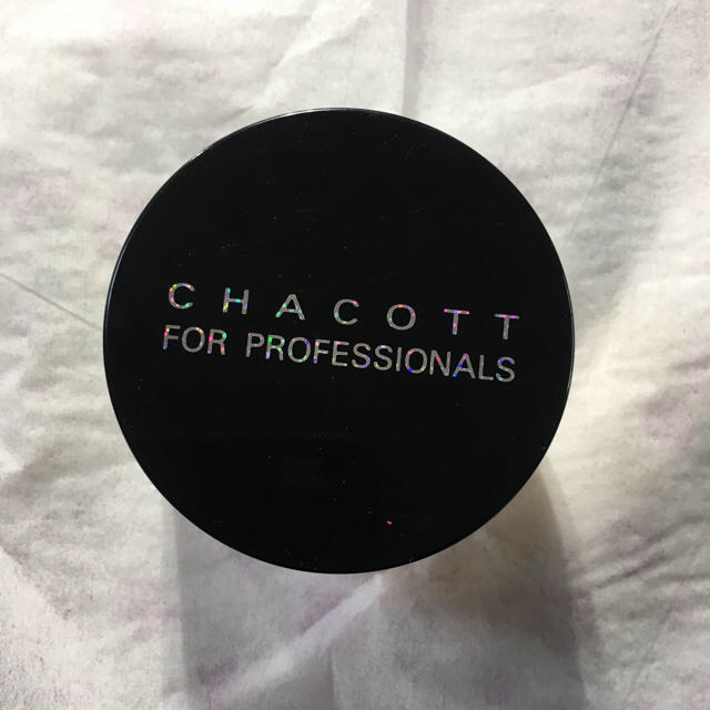 CHACOTT(チャコット)のCHACOTT フィニッシングパウダー バナナ コスメ/美容のベースメイク/化粧品(フェイスパウダー)の商品写真