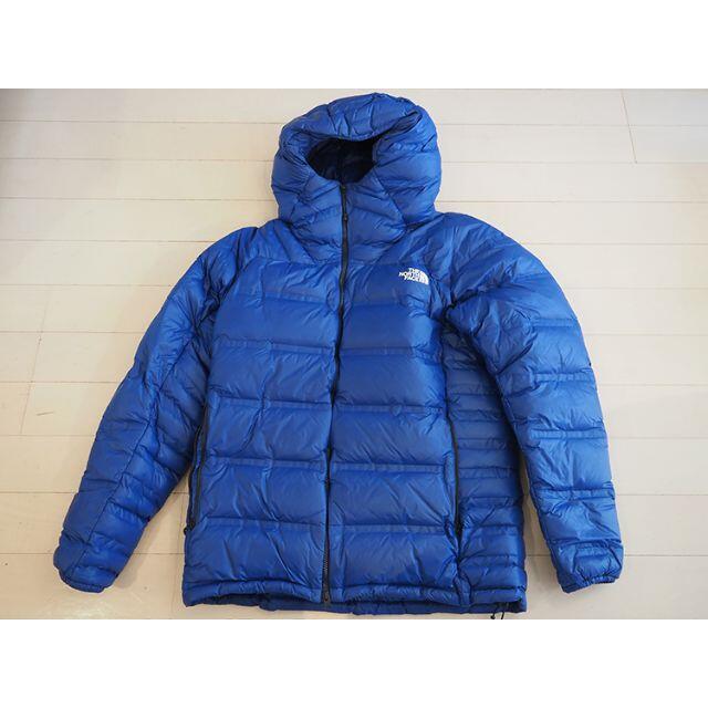 THE NORTH FACE(ザノースフェイス)の中古　ノースフェイスのダウン メンズのジャケット/アウター(ダウンジャケット)の商品写真