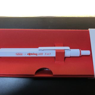 ロットリング(rotring)のホルベイン×ロットリング　コラボ　600 3in1 未使用品(ペン/マーカー)