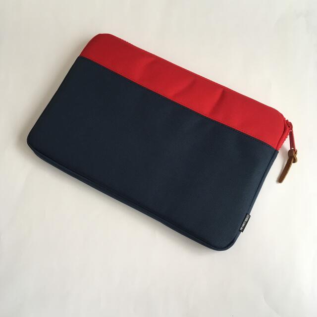 HERSCHEL(ハーシェル)のHerschel ハーシェル MacBook Air Pro iPad ケース スマホ/家電/カメラのPC/タブレット(PC周辺機器)の商品写真