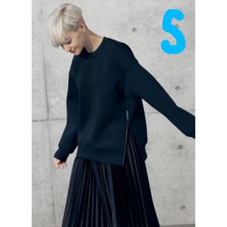 ユニクロ(UNIQLO)のUNIQLOセオリー　スウェット　S 新品(トレーナー/スウェット)