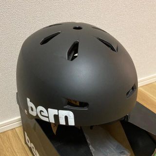 バートン(BURTON)の再値下げ【新品】bern バーン　ヘルメット　MACON XL(ウエア/装備)