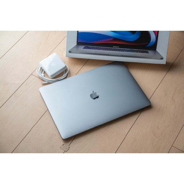 Apple(アップル)のMacBook Pro 2300/16 MVVK2J/A   スペースグレイ スマホ/家電/カメラのPC/タブレット(ノートPC)の商品写真