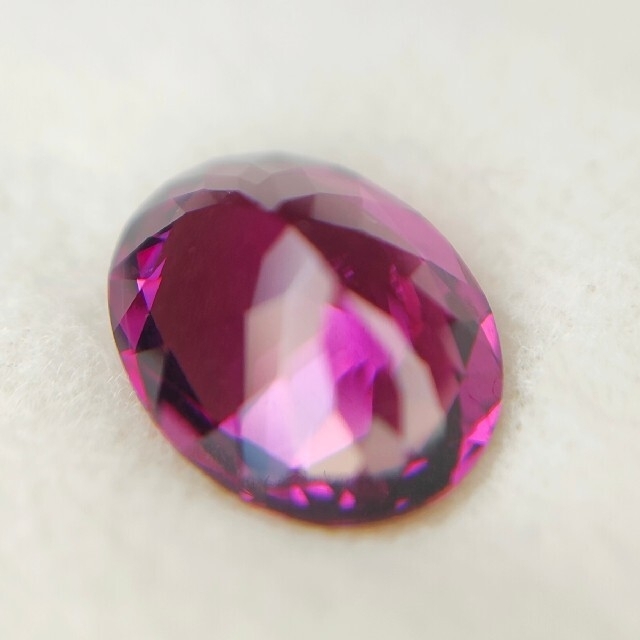 日替りイチマン❣素晴らしいテリにうっとり❤️大粒ロードライト1.19ct レディースのアクセサリー(その他)の商品写真