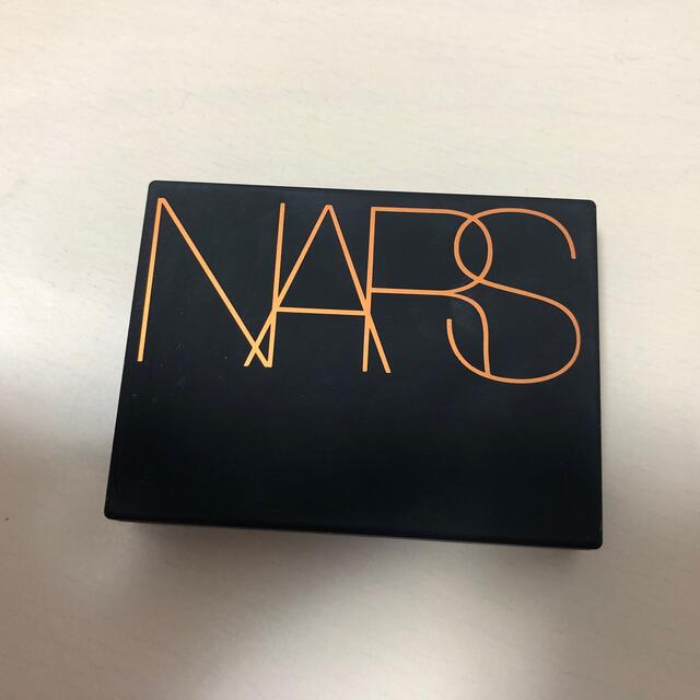 NARS(ナーズ)のNARS ブロンズパウダー3.3g コスメ/美容のベースメイク/化粧品(フェイスパウダー)の商品写真