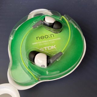 ティーディーケイ(TDK)の★未使用品★ TDK TH-NEC150 グリーン　イヤホン(ヘッドフォン/イヤフォン)