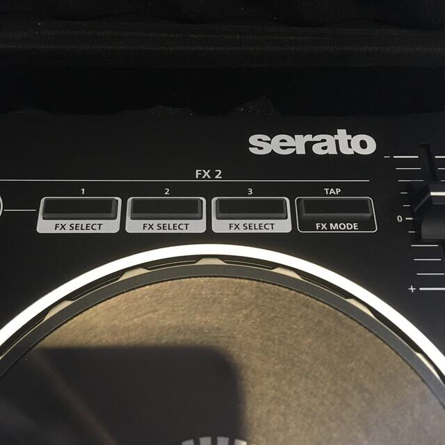 Roland(ローランド)のSugar様専用出品 Roland DJ-202 Serato DJコントローラ 楽器のDJ機器(DJミキサー)の商品写真