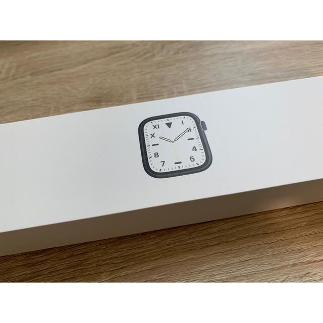 Apple Watch(アップルウォッチ)のApple Watch series7 Edition チタニウム 41mm スマホ/家電/カメラのスマートフォン/携帯電話(その他)の商品写真