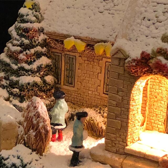 ☆ライトアップ！☆Lilliput Lane/放課後のクリスマス L3404 特販