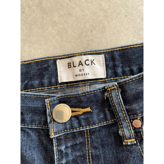 BLACK by moussy(ブラックバイマウジー)のBLACK BY MOUSSY ハイウエストデニム　ジーンズ レディースのパンツ(デニム/ジーンズ)の商品写真