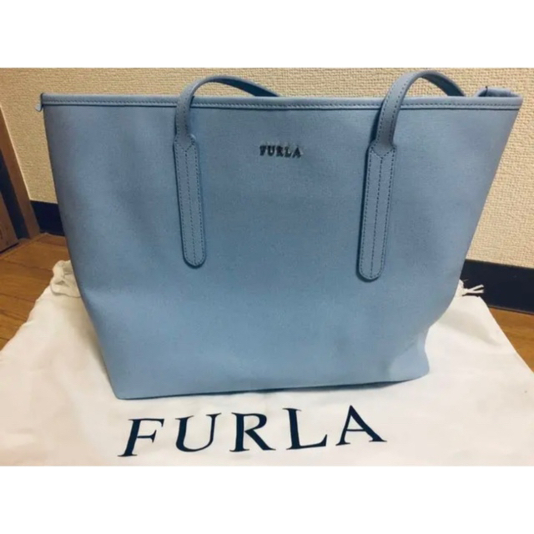 トートバッグ【美品】FURLA フルラ トート　A4可