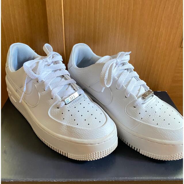 ナイキ エアフォース1 AF1 セージ ロー レディース トリプルホワイト 厚底 AF1 セージ LOW