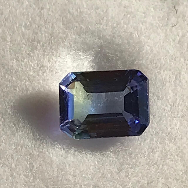 新品 バイカラータンザナイト 非加熱 ルース 1.41ct-