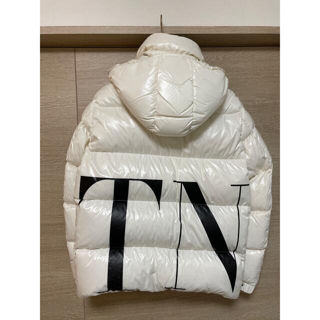 MONCLER(モンクレール)の大幅値下げ ヴァレンティノ×MONCLER ダウンジャケット メンズのジャケット/アウター(ダウンジャケット)の商品写真