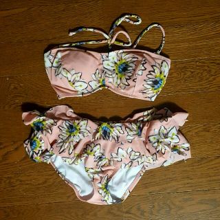 ディーホリック(dholic)のDHOLIC マーガレット柄　ビキニ👙(水着)