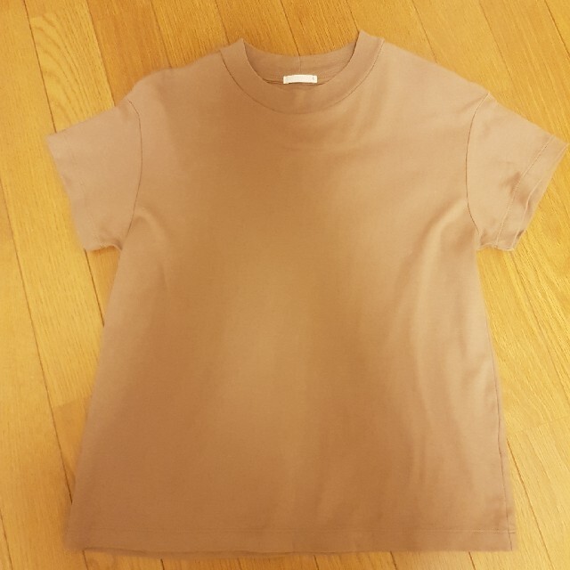 GU 厚手Tシャツ S レディース レディースのトップス(Tシャツ(半袖/袖なし))の商品写真