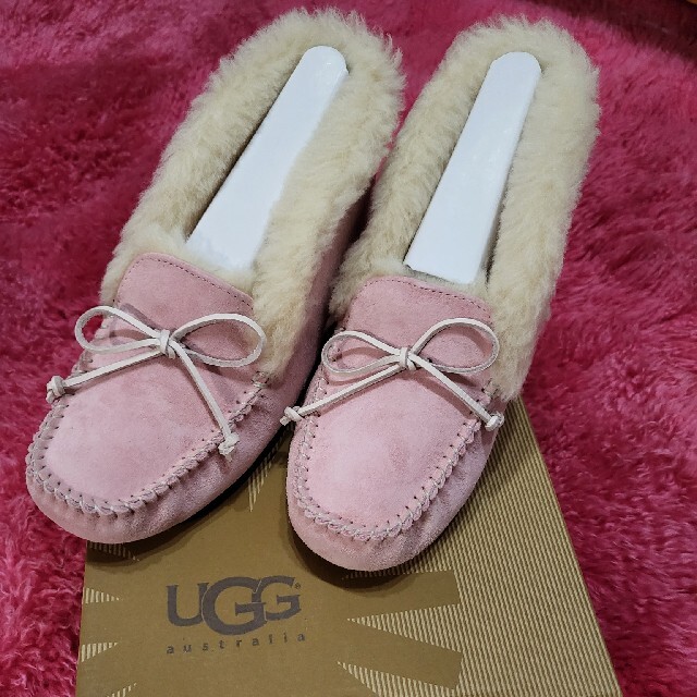 みどりんさん専用 UGG アグ ALENA アレーナ 1004806 ブティック 7938円