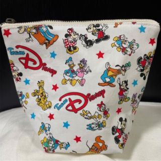 ディズニー(Disney)の【新品】ハンドメイド　ポーチ　ディズニー(ポーチ)