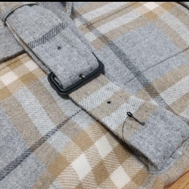 BURBERRY BLUE LABEL(バーバリーブルーレーベル)の【はる様】BURBERRY BLUE label FN020-015-06 レディースのジャケット/アウター(ピーコート)の商品写真