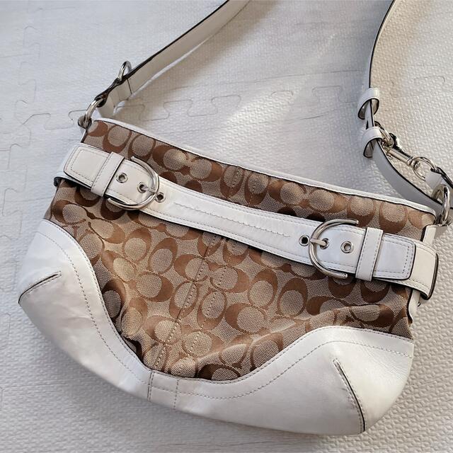 COACH コーチ シグネチャー ショルダーバッグ 斜めがけ | フリマアプリ ラクマ COACH コーチ シグネチャー ショルダーバッグ 斜めがけ | フリマアプリ ラクマ