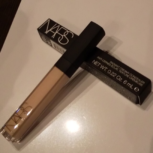 NARS(ナーズ)のNARS ラディアントクリーミーコンシーラー 1242番 コスメ/美容のベースメイク/化粧品(コンシーラー)の商品写真